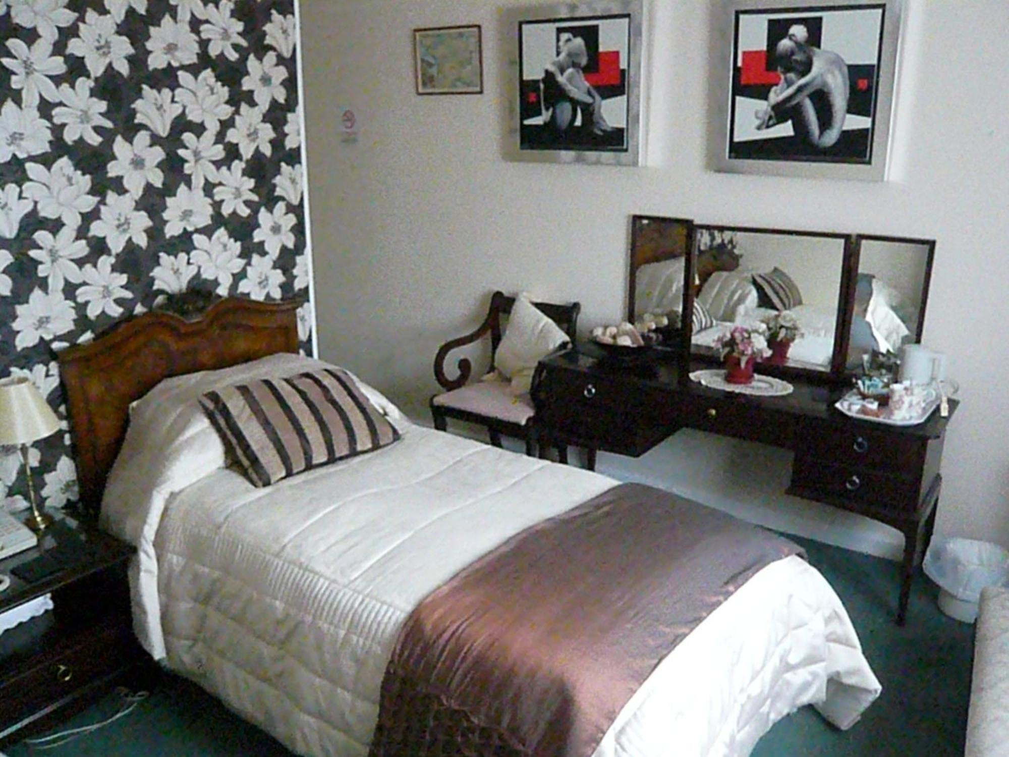 Meryan House Hotel Taunton Buitenkant foto